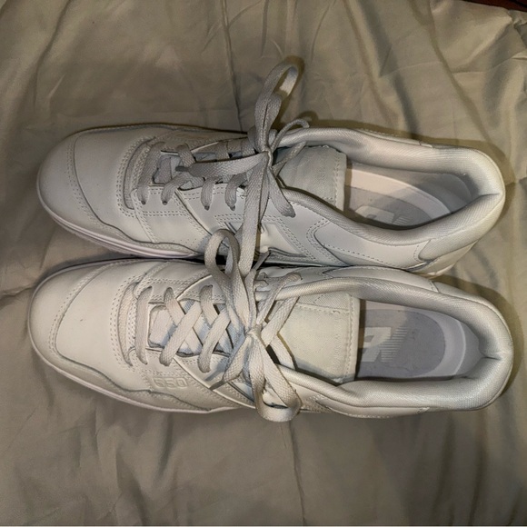 New Balance 550 - Picture 2 of 5